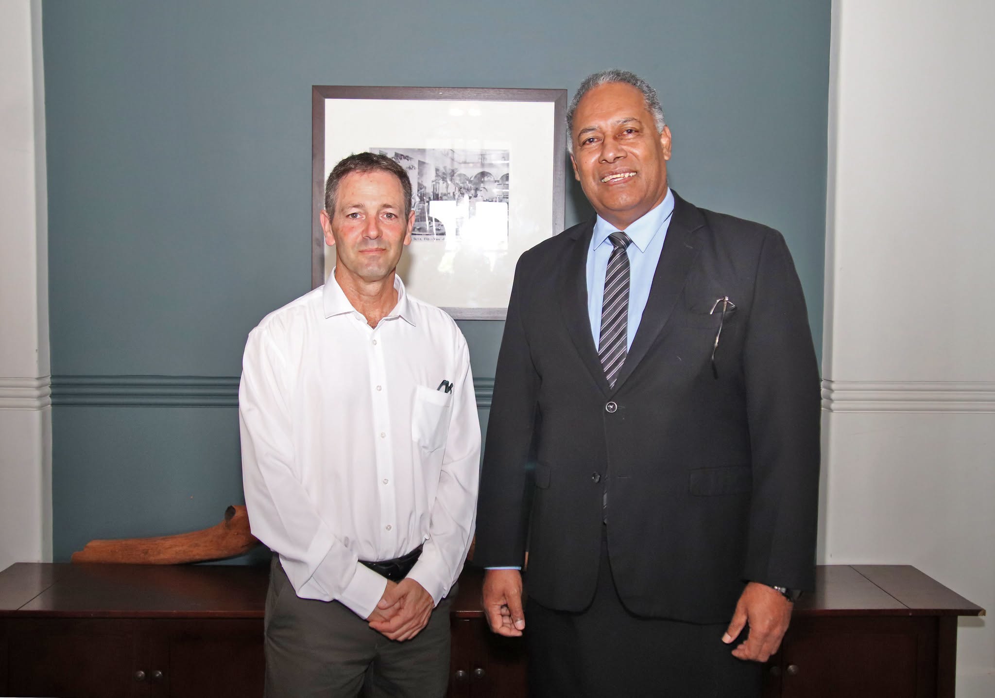 Hon. Ditoka Meets Mayor of the Ramat Negev Regional Council of the State of Israel